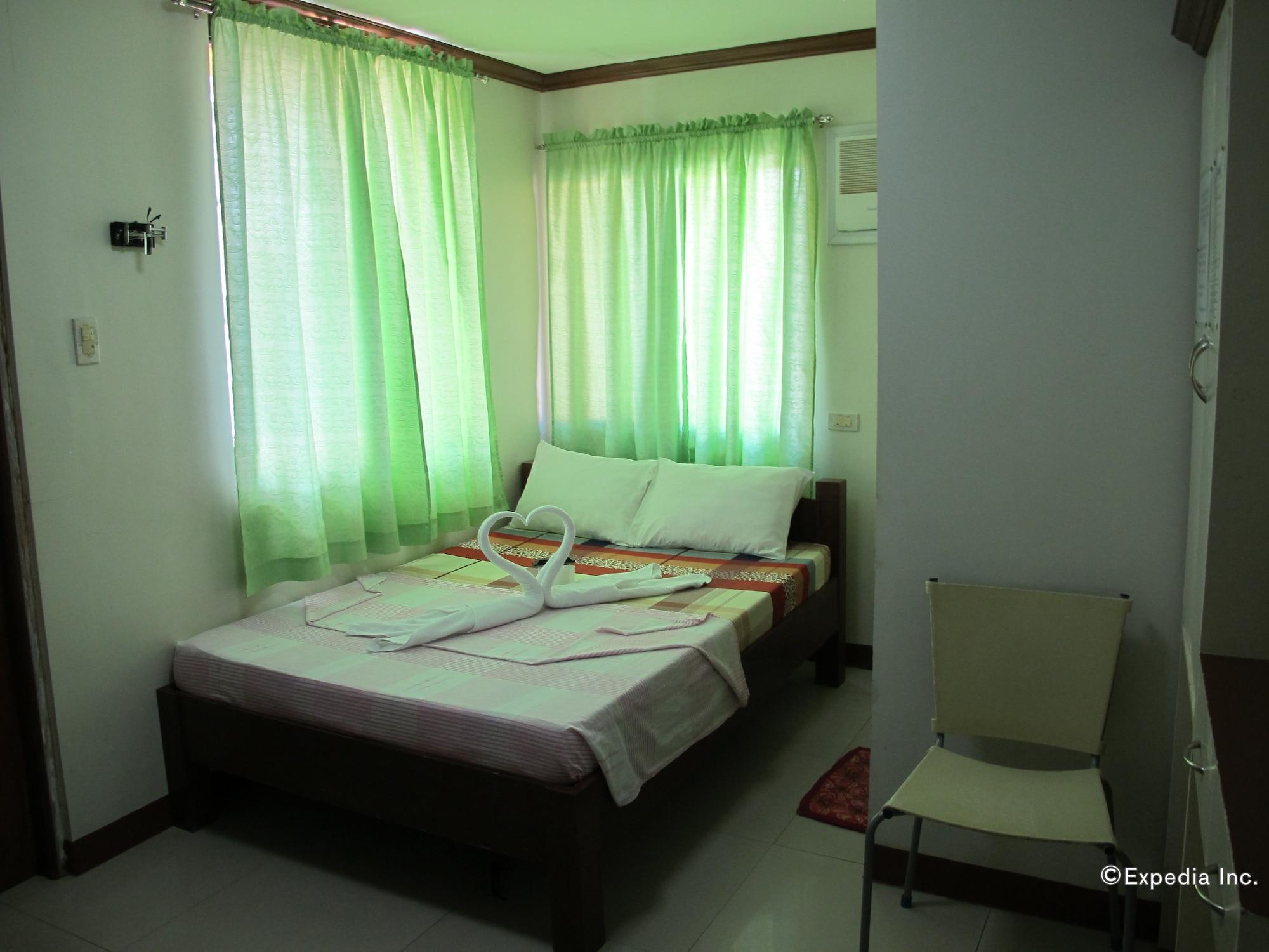 Sea Jewel Beach Resort Пуерто Галера Екстериор снимка
