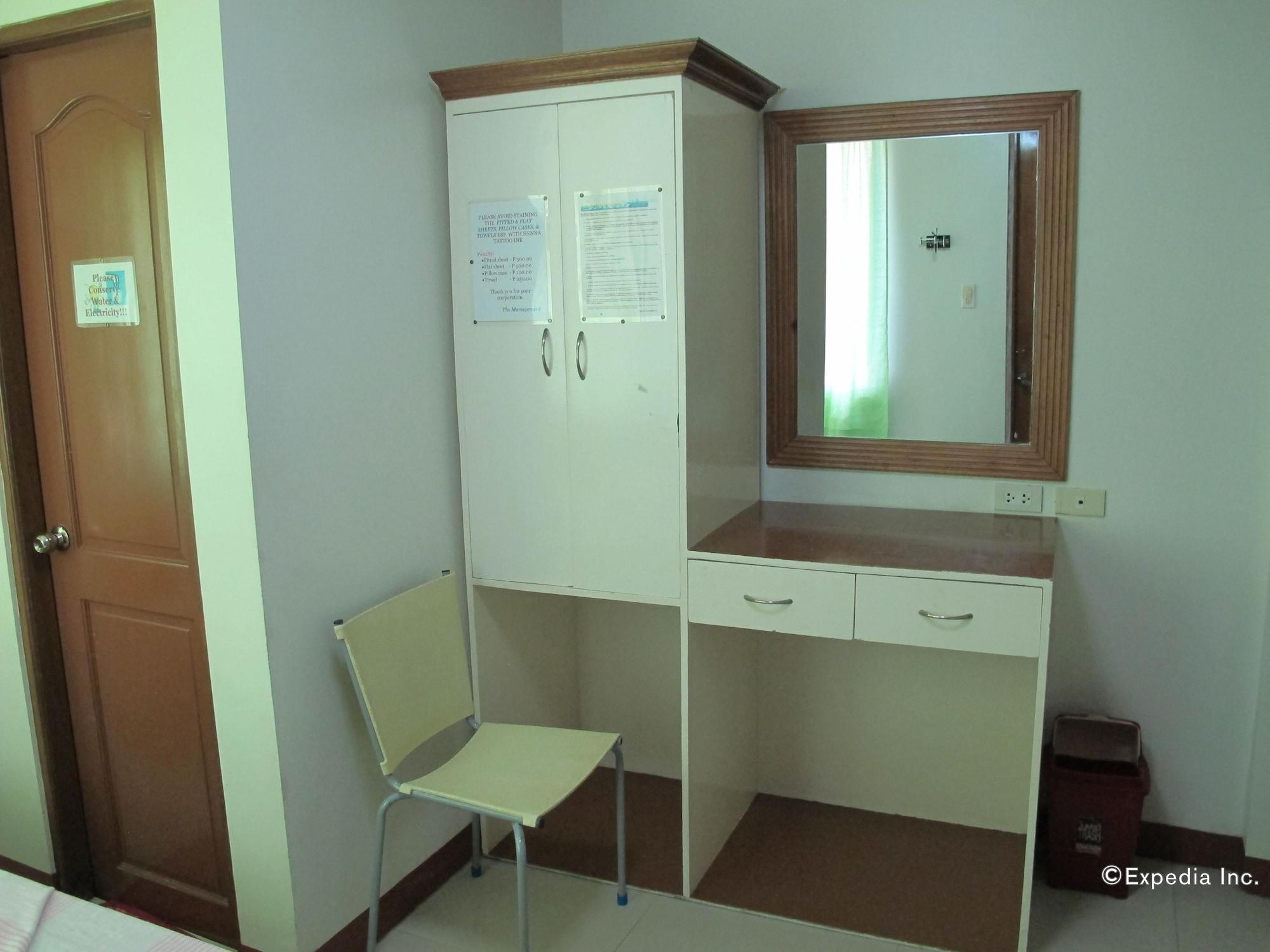 Sea Jewel Beach Resort Пуерто Галера Екстериор снимка