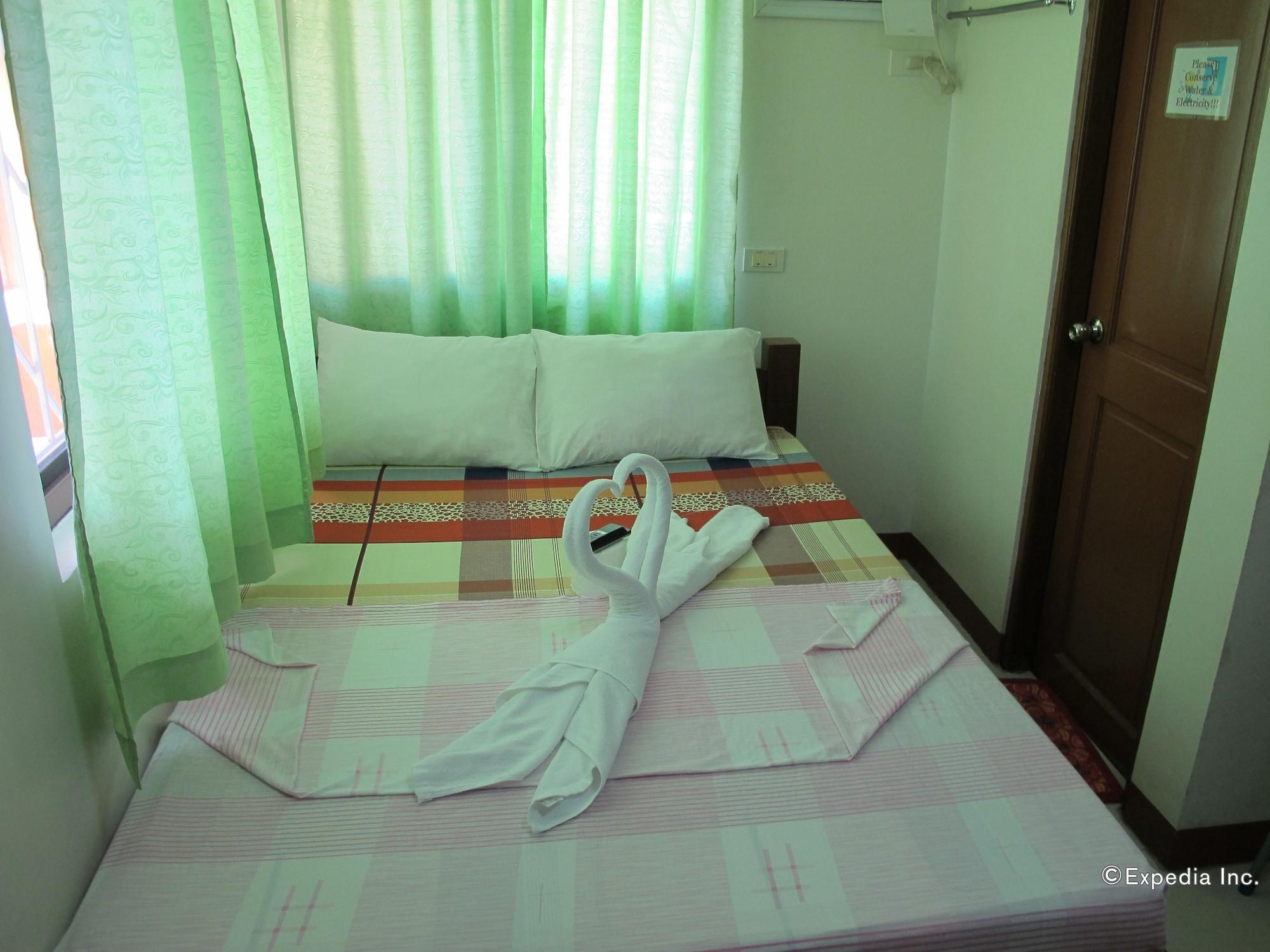 Sea Jewel Beach Resort Пуерто Галера Екстериор снимка