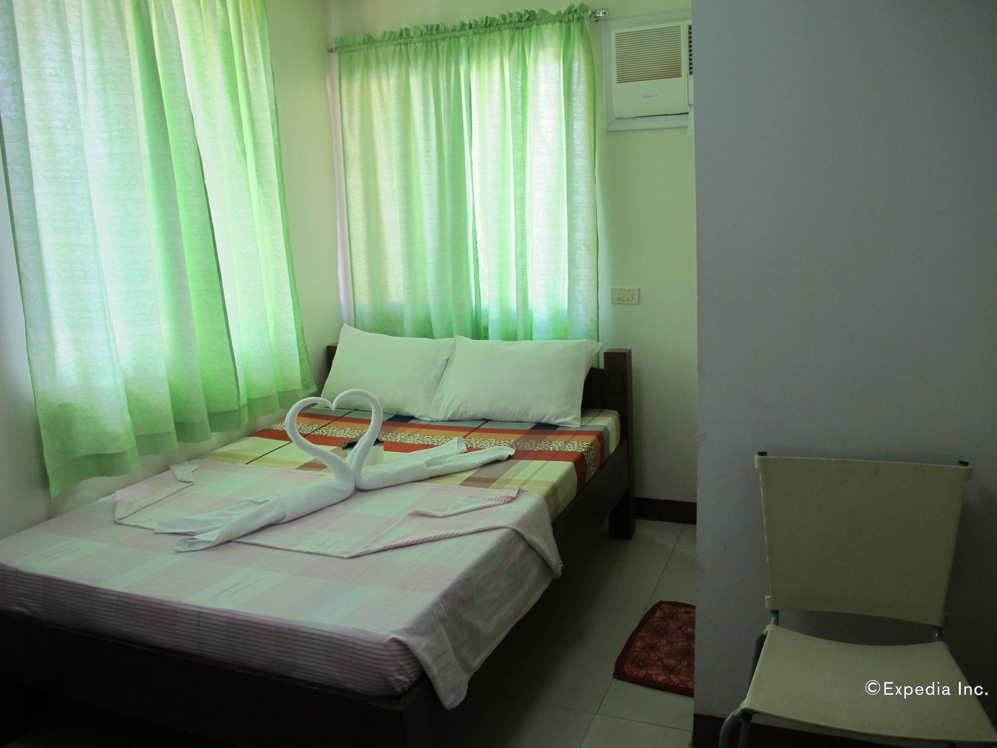 Sea Jewel Beach Resort Пуерто Галера Екстериор снимка
