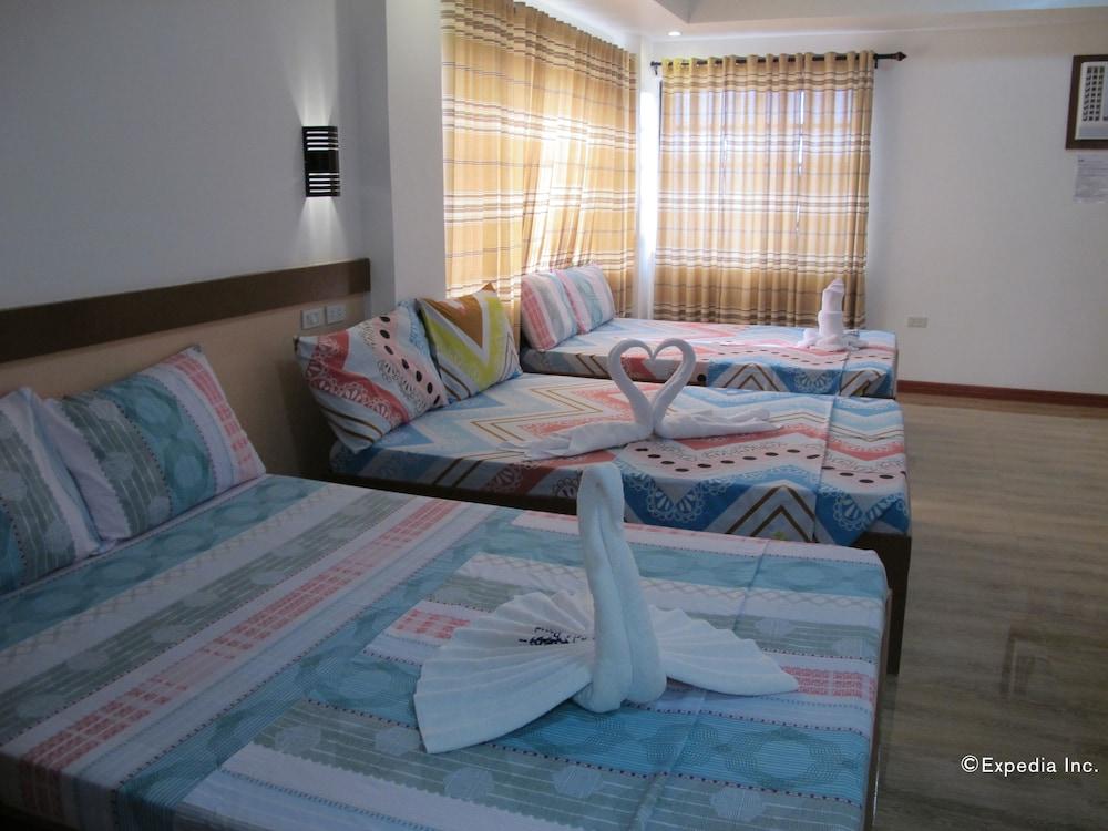 Sea Jewel Beach Resort Пуерто Галера Екстериор снимка