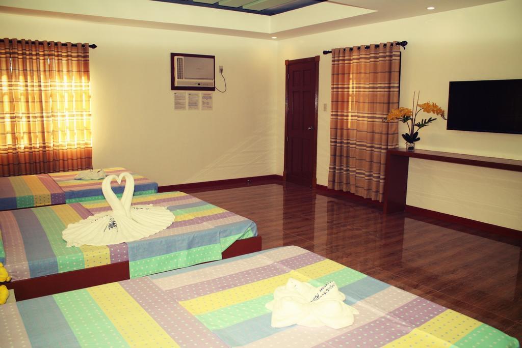 Sea Jewel Beach Resort Пуерто Галера Екстериор снимка