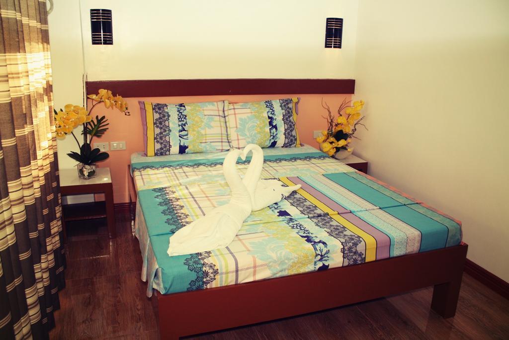 Sea Jewel Beach Resort Пуерто Галера Екстериор снимка