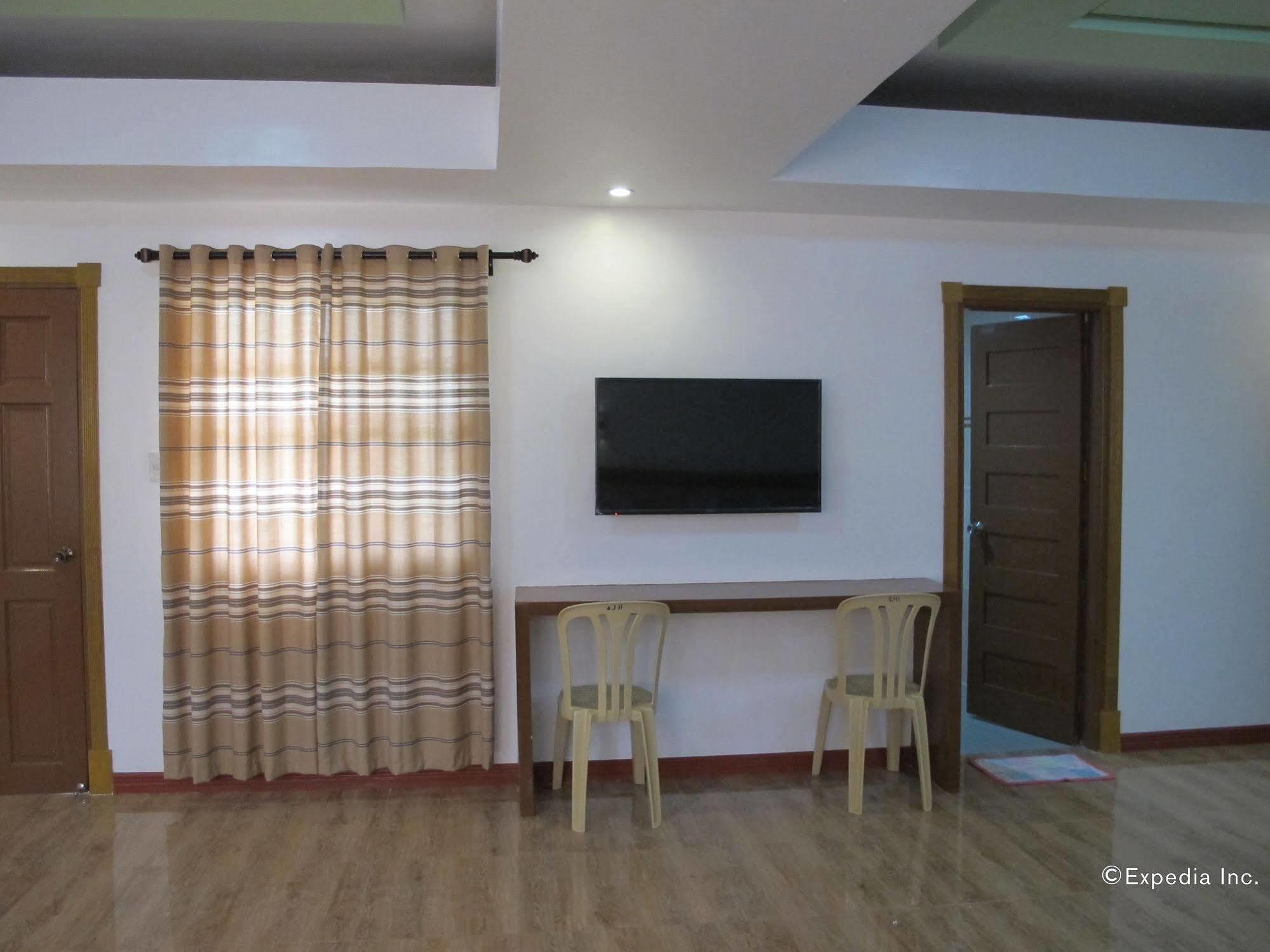 Sea Jewel Beach Resort Пуерто Галера Екстериор снимка