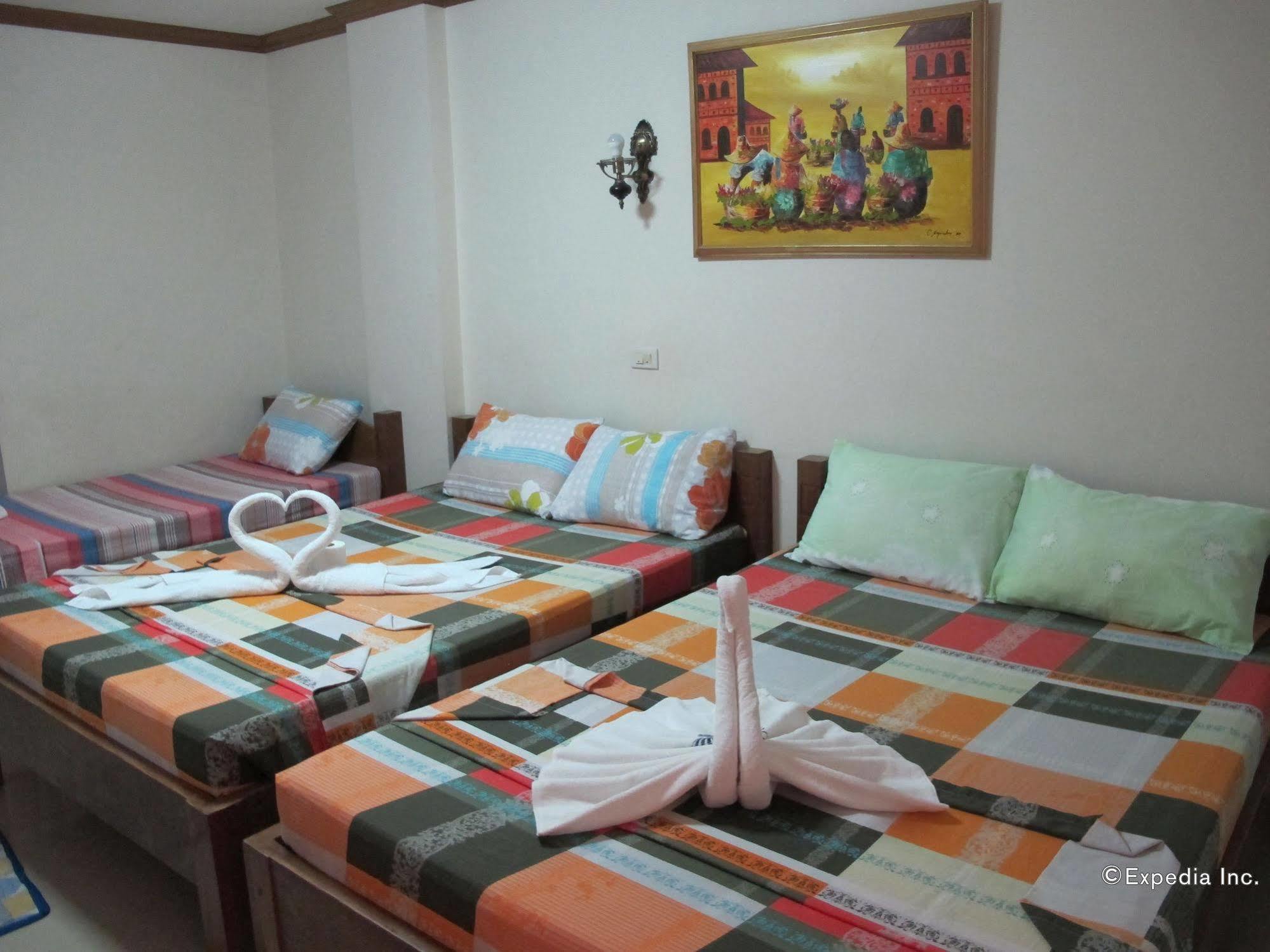 Sea Jewel Beach Resort Пуерто Галера Екстериор снимка